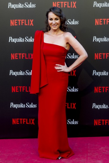 Foto Ana Milán a lo Rita Hayworth en la premiere de la T2 de Paquita Salas