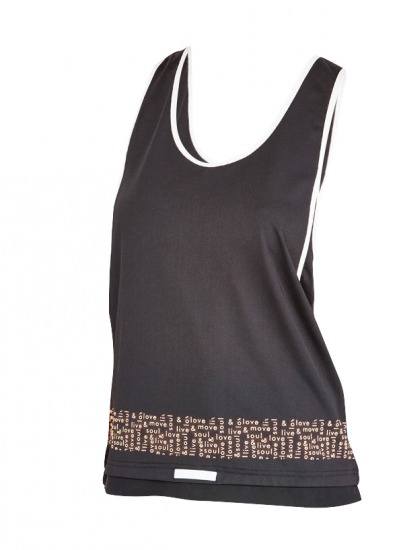 Foto Camiseta deportiva para hacer deporte con máxima comodidad Foto Camiseta deportiva para hacer deporte con máxima comodidad