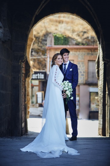 Foto Toledo, testigo del sí, quiero de la cantante y el torero