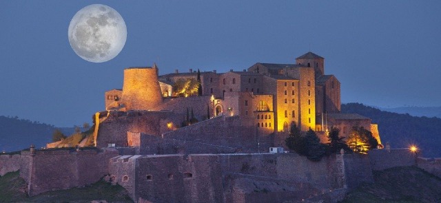 Foto Parador de Cardona Cardona, España Foto Parador de Cardona Cardona, España