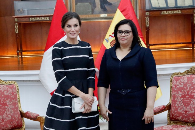 Foto El cara a cara de doña Letizia y Maribel Carmen Díaz