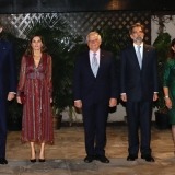 Los Reyes en la Residencia de la Embajada de España en Lima