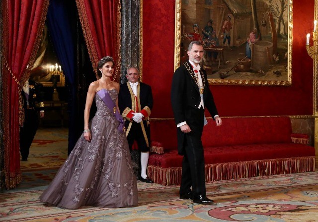 Foto La reina Letizia se viste de Princesa en el Palacio Real
