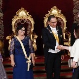 Los Reyes junto al Presidente del Perú y su esposa durante el besamanos