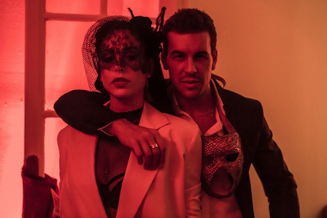 Foto Mario Casas y Blanca Suárez